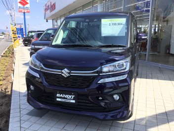 ＼イケメン展示車登場★／